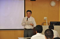 ���엝�����̈��A